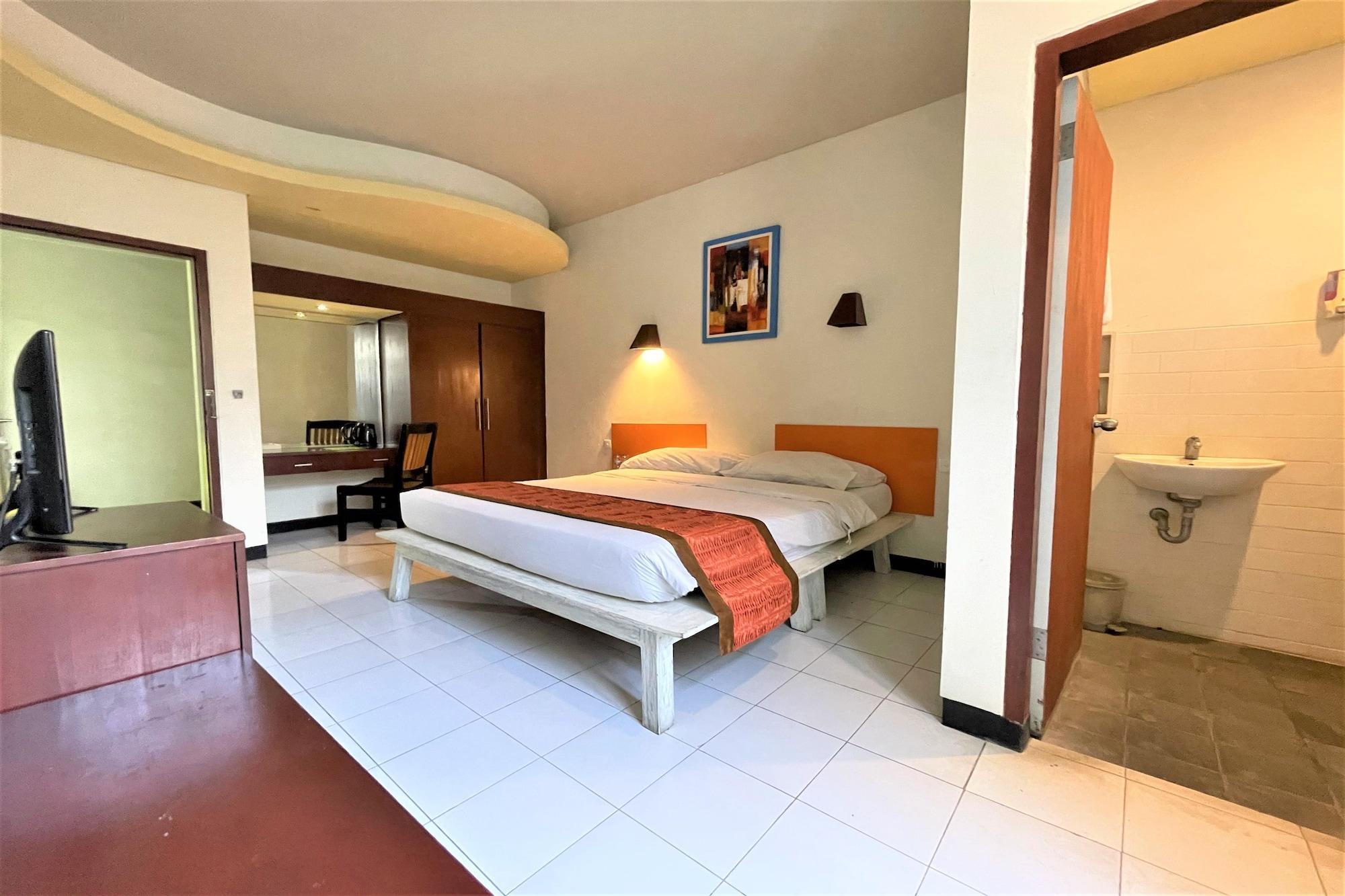 The Yani Hotel Bali Pesanggaran Exterior foto