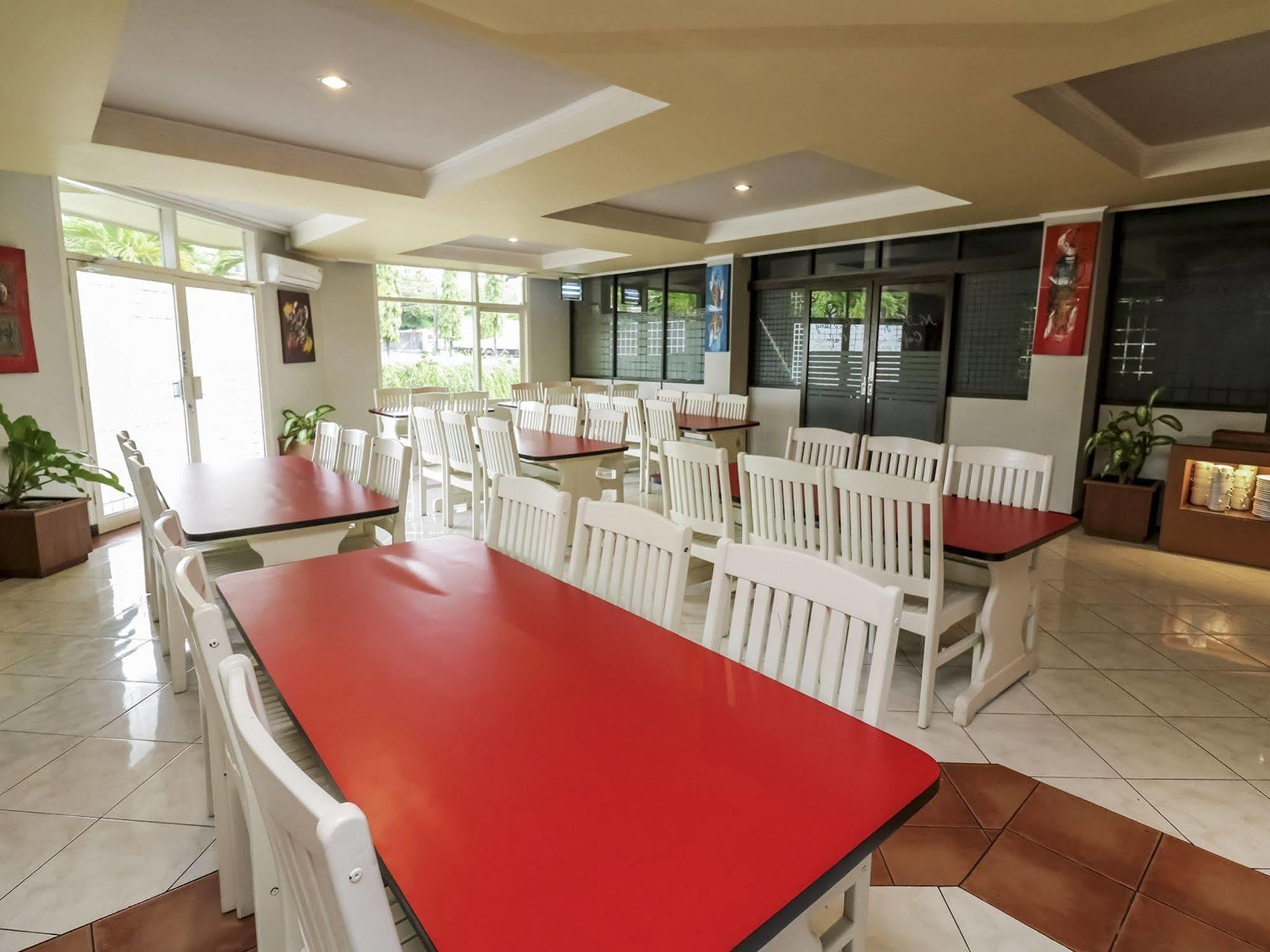 The Yani Hotel Bali Pesanggaran Exterior foto